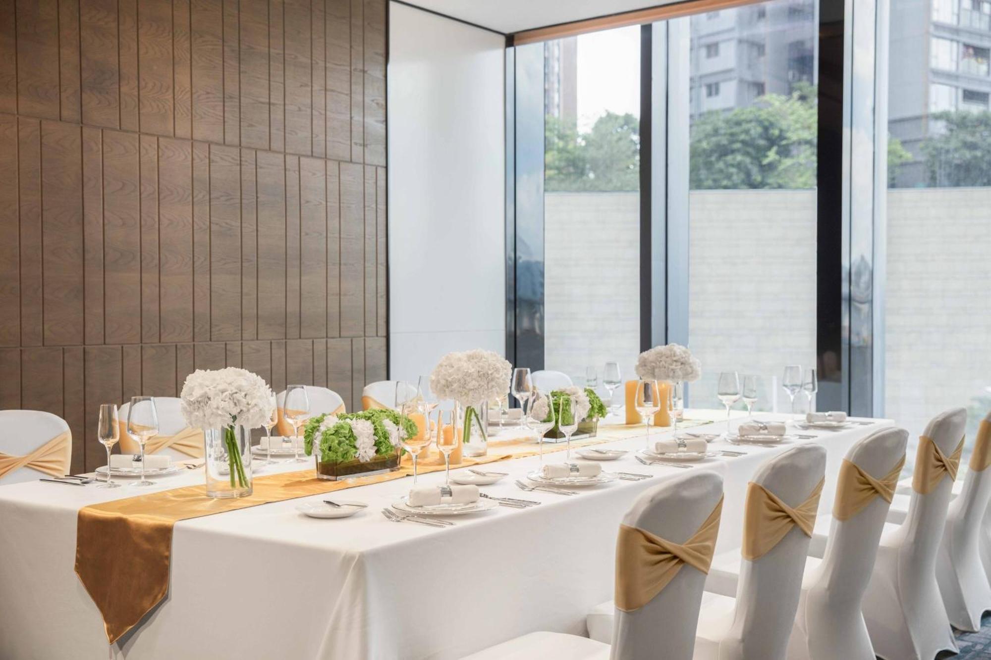 Courtyard By Marriott Shenzhen Bao'An Exterior foto