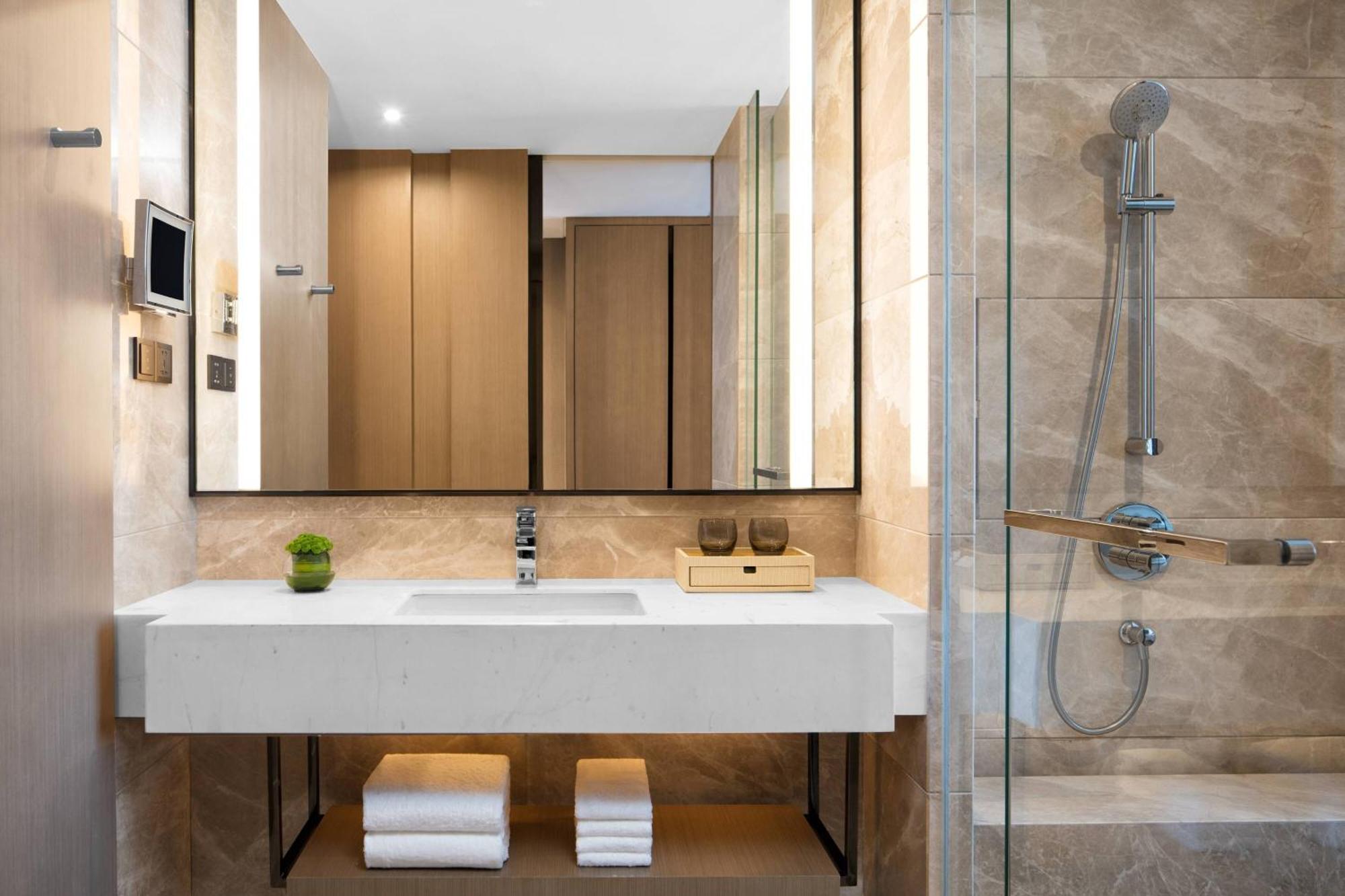 Courtyard By Marriott Shenzhen Bao'An Exterior foto