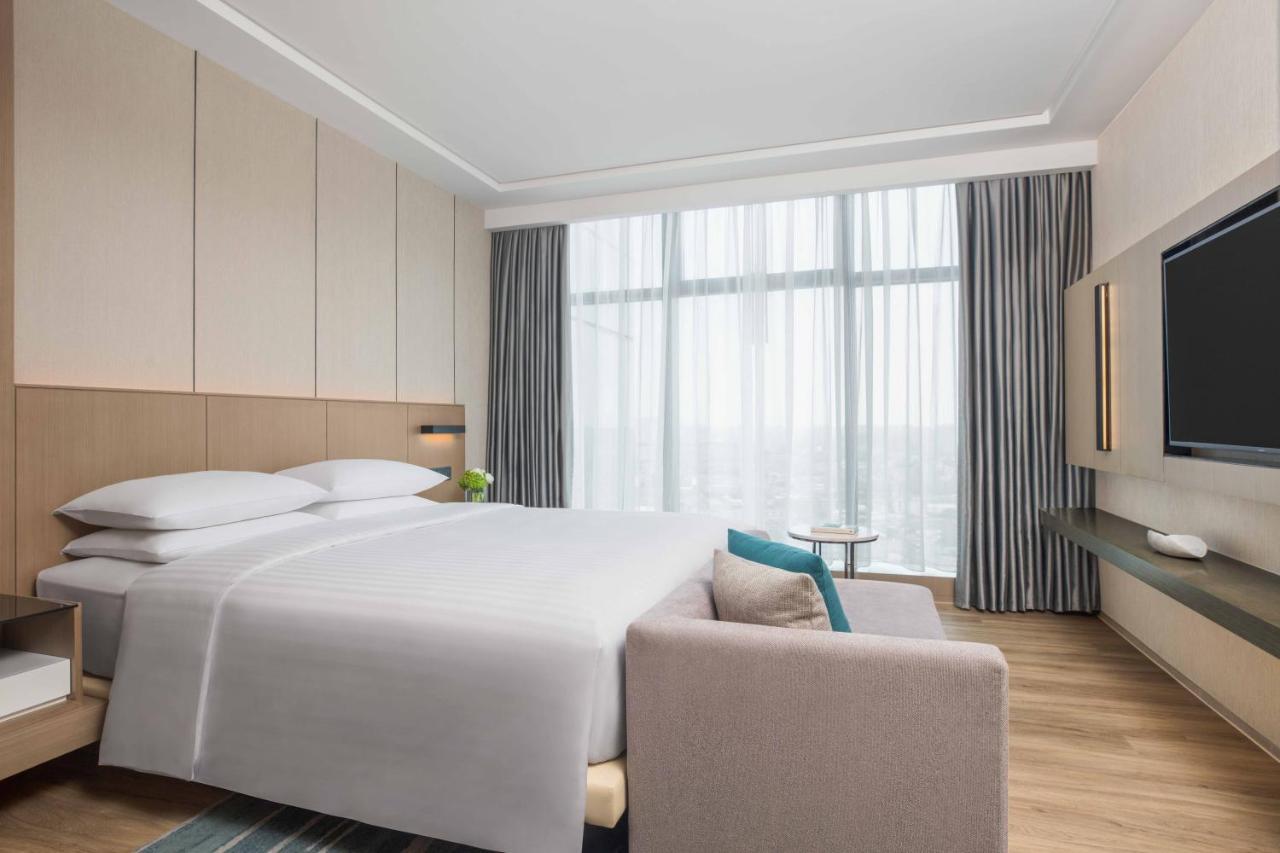 Courtyard By Marriott Shenzhen Bao'An Exterior foto